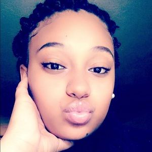 Meet your Posher, Keyonna